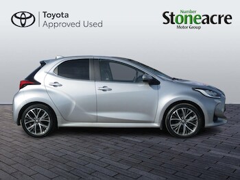Used Toyota Yaris 2022 for sale - 77939327: Photo