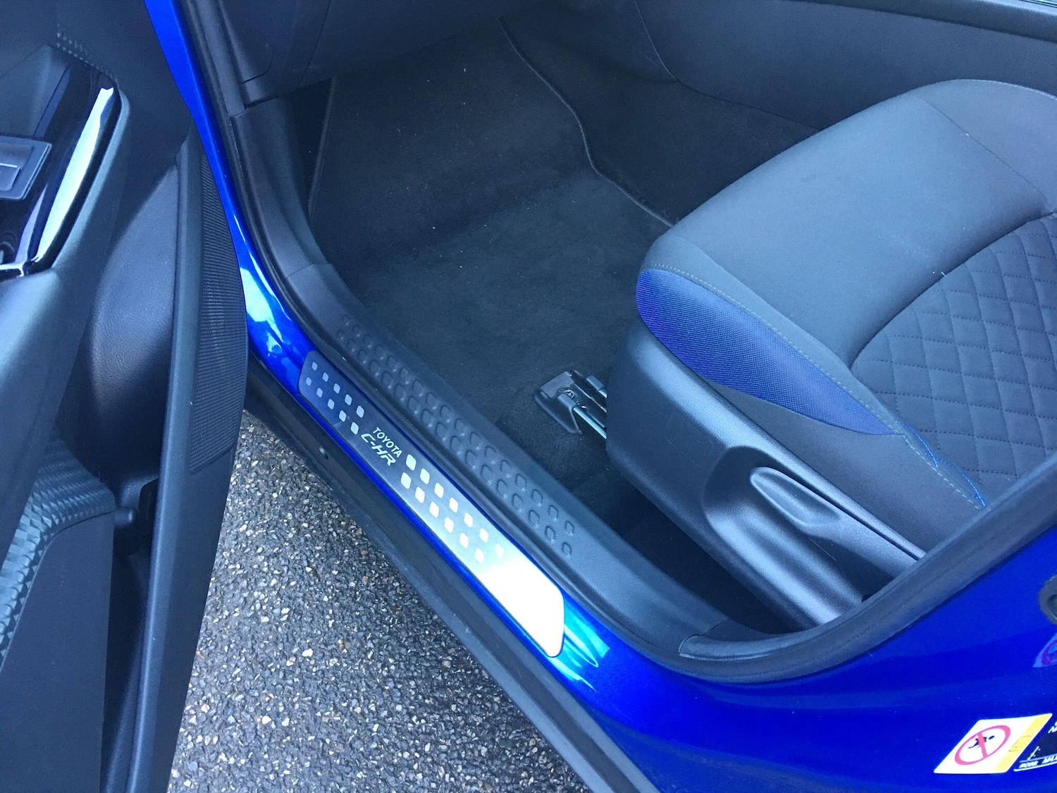 Used Toyota C-HR 2020 for sale - 76688678: Photo 27