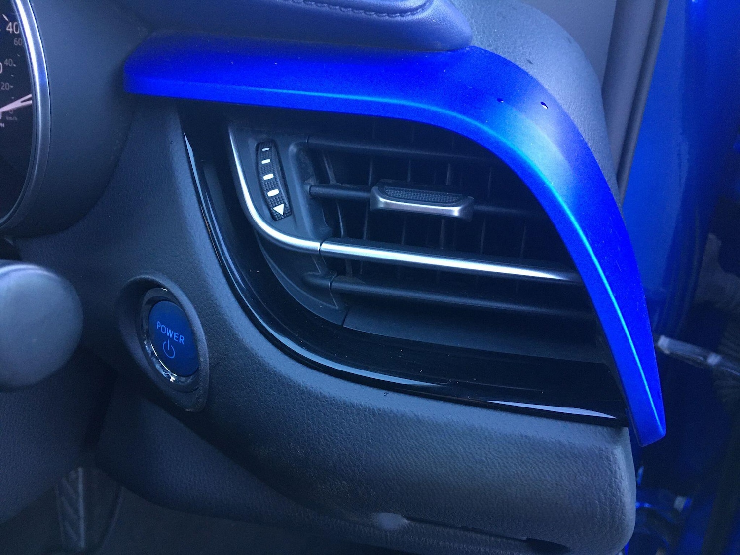 Used Toyota C-HR 2020 for sale - 76688678: Photo 39