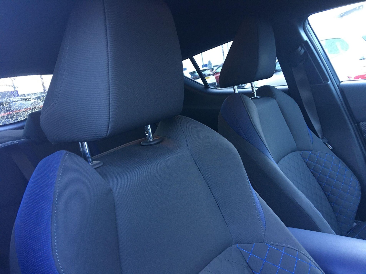 Used Toyota C-HR 2020 for sale - 76688678: Photo 49