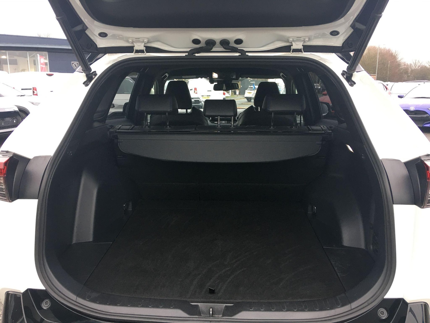 Used Toyota RAV4 2022 for sale - 77029577: Photo 13