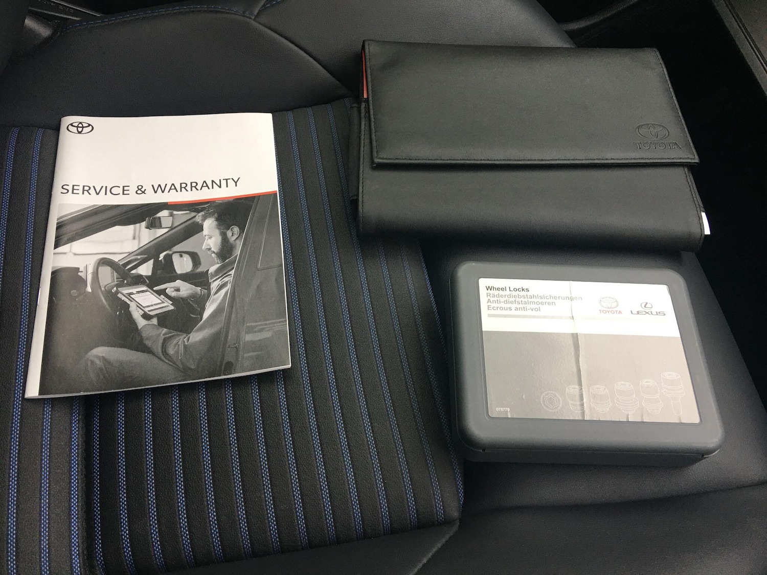 Used Toyota RAV4 2022 for sale - 77029577: Photo 23