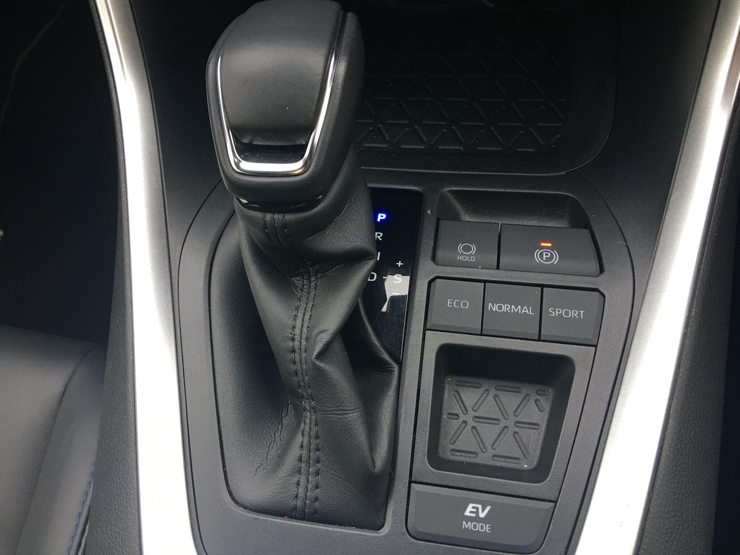 Used Toyota RAV4 2022 for sale - 77029577: Photo 49