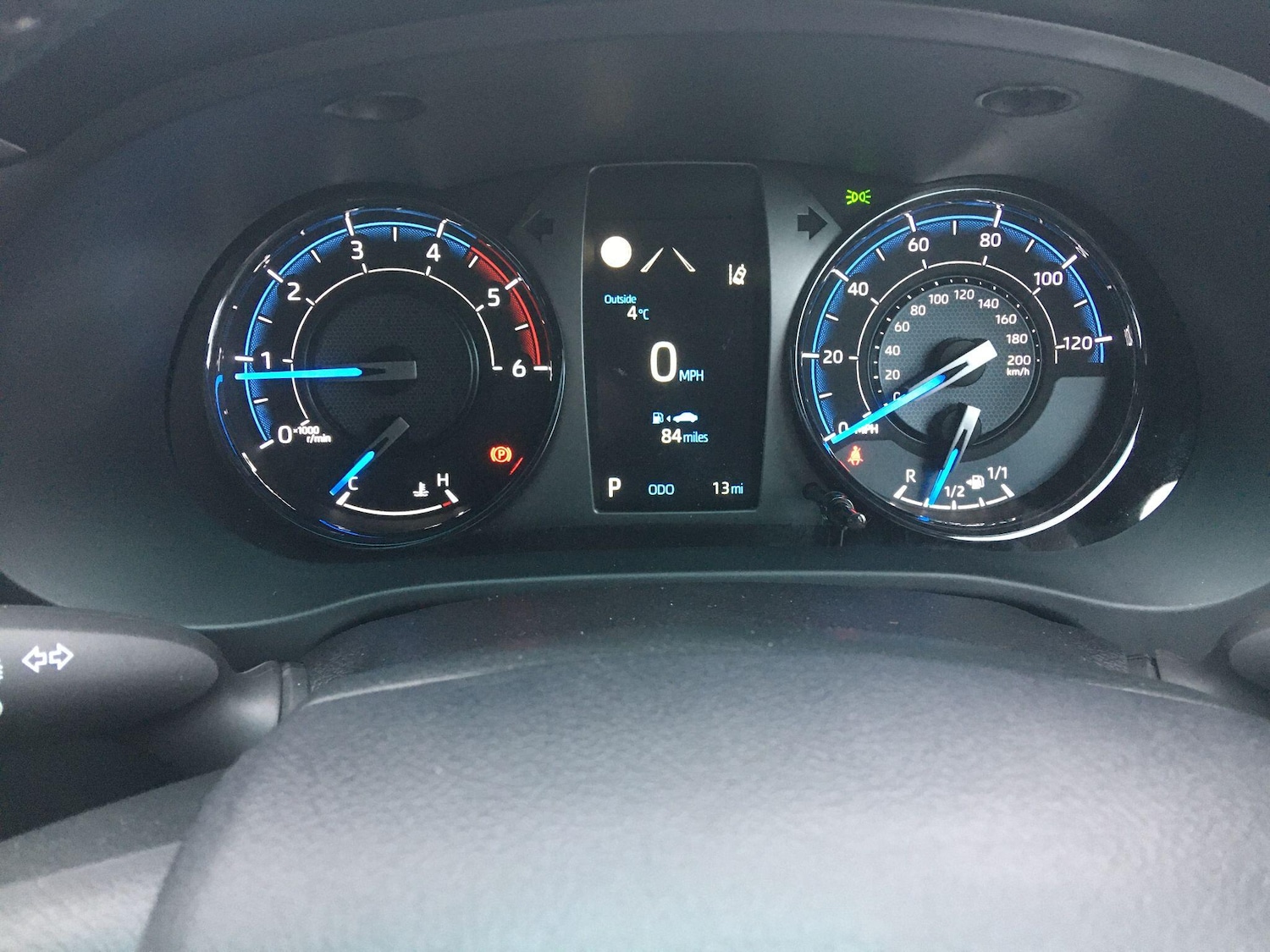 Used Toyota Hilux 2025 for sale - 77330923: Photo 18