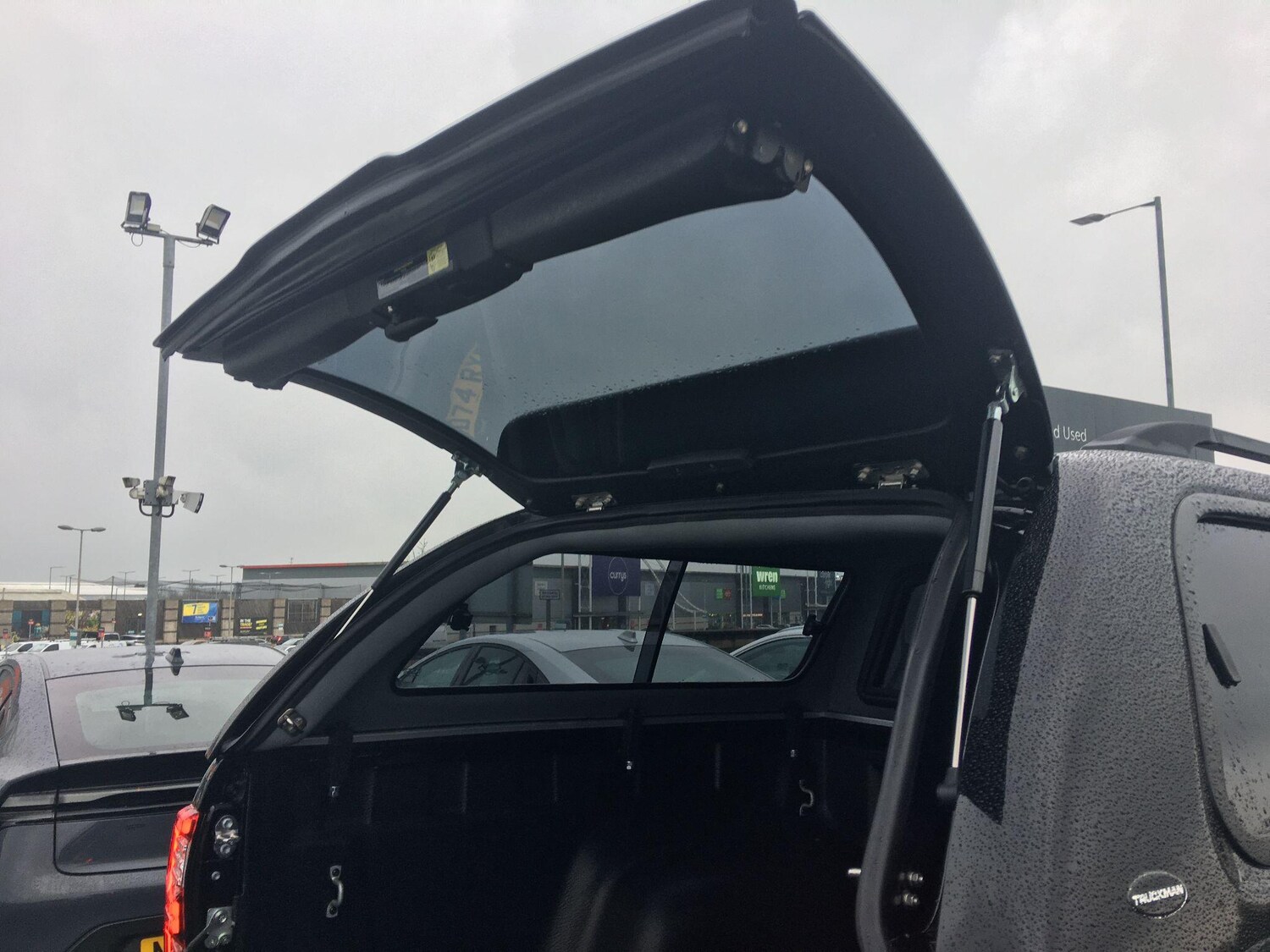 Used Toyota Hilux 2025 for sale - 77330923: Photo 44