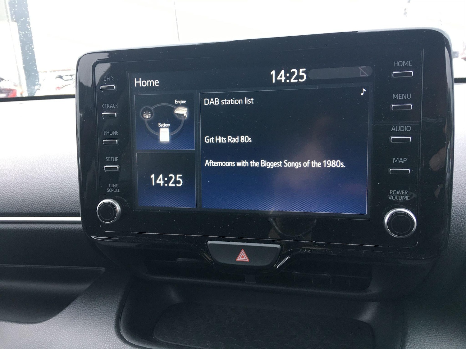 Used Toyota Yaris 2022 for sale - 77203874: Photo 32