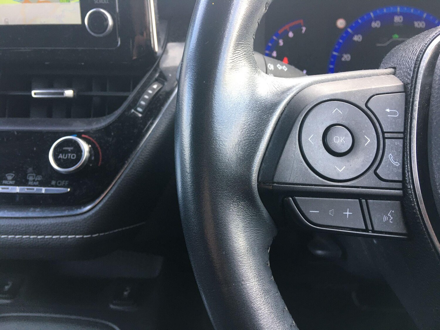 Used Toyota Corolla for sale - 77586397: Photo 42