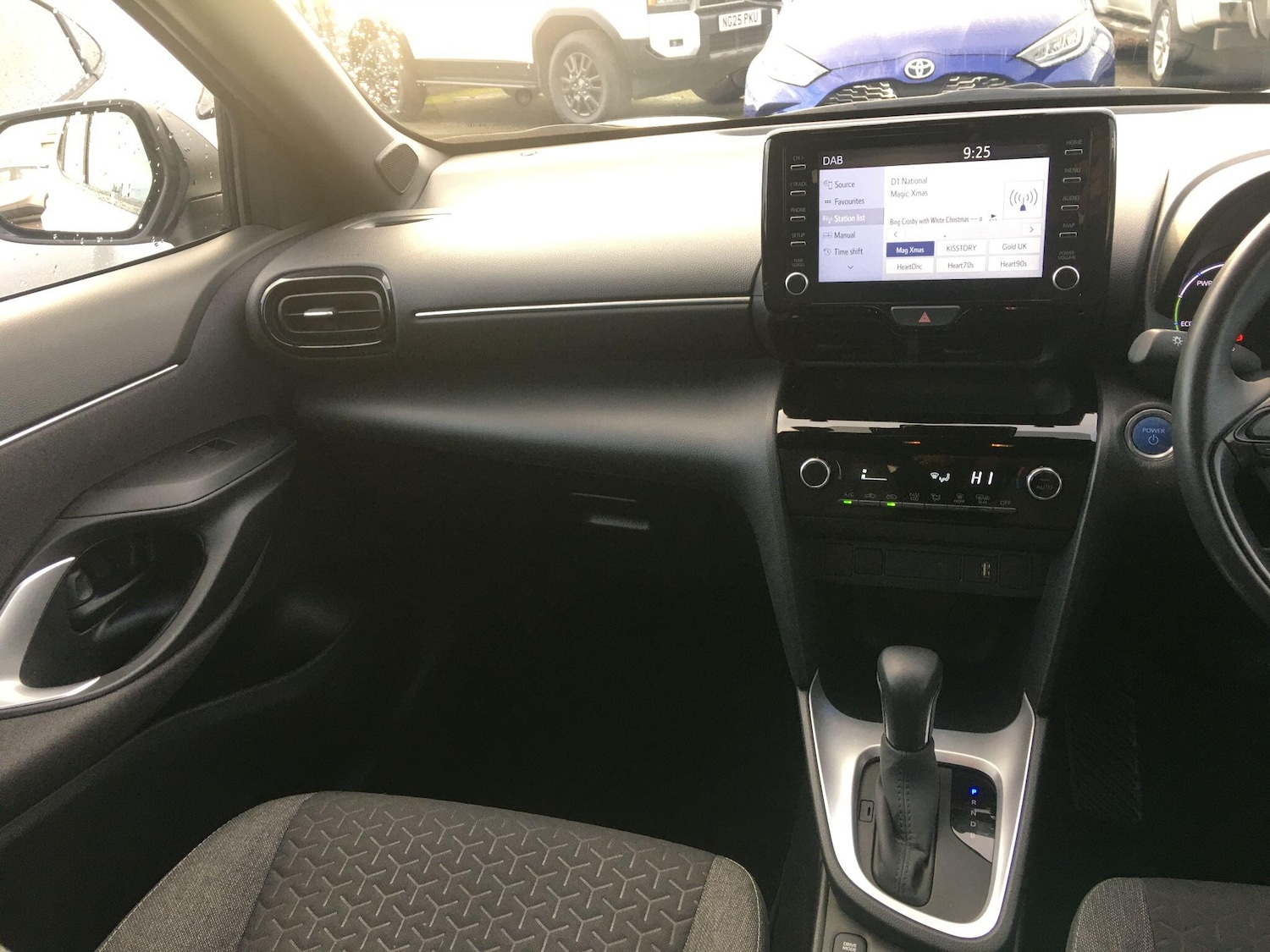 Used Toyota Yaris Cross 2023 for sale - 76701668: Photo 17