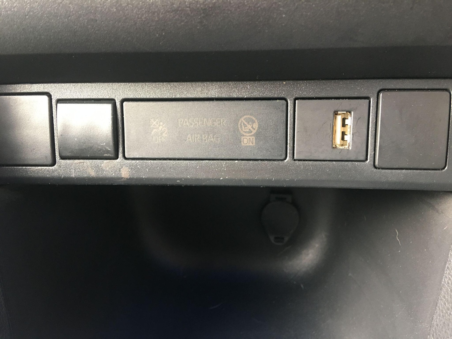 Used Toyota Yaris Cross 2023 for sale - 76701668: Photo 56