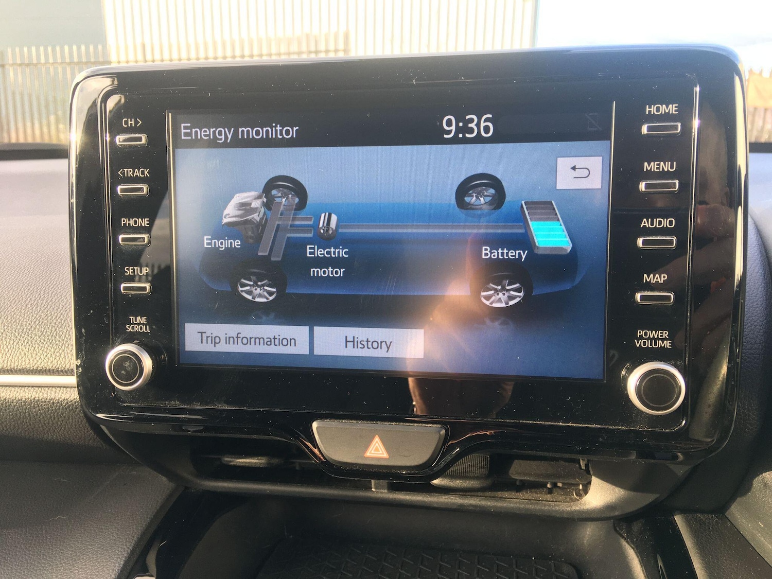 Used Toyota Yaris Cross 2023 for sale - 76701668: Photo 63