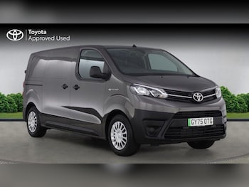 Toyota ProAce feature image