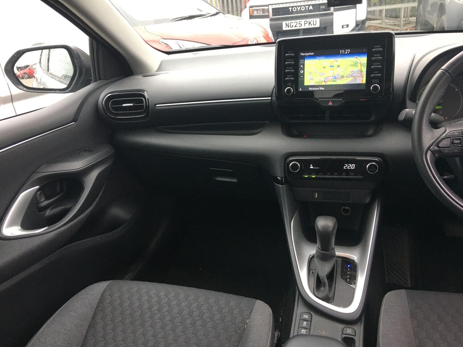 Used Toyota Yaris 2022 for sale - 76839652: Photo 16