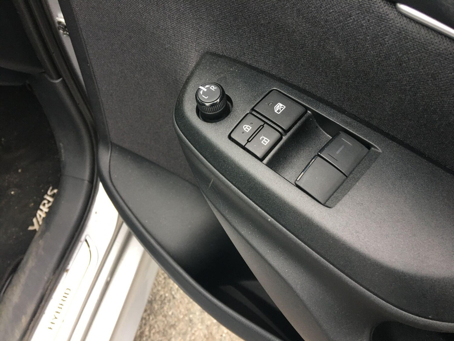 Used Toyota Yaris 2022 for sale - 76839652: Photo 25