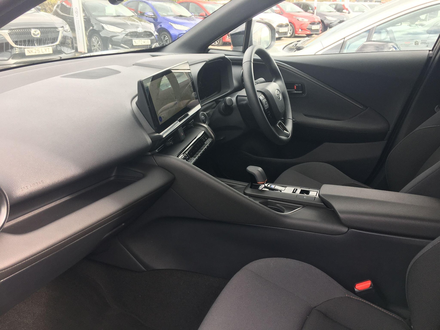 Used Toyota C-HR 2025 for sale - 78157223: Photo 15