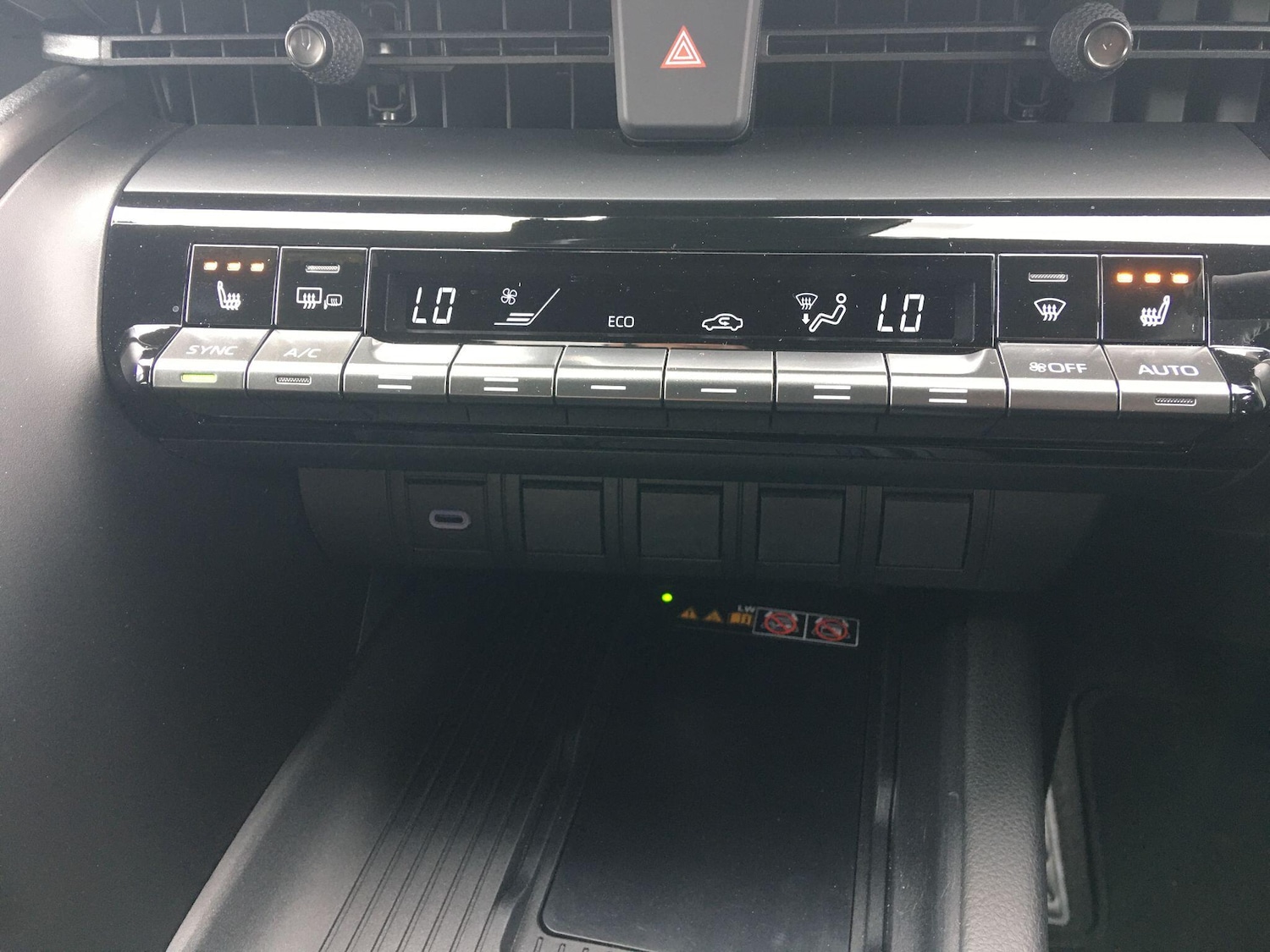 Used Toyota C-HR 2025 for sale - 78157223: Photo 35