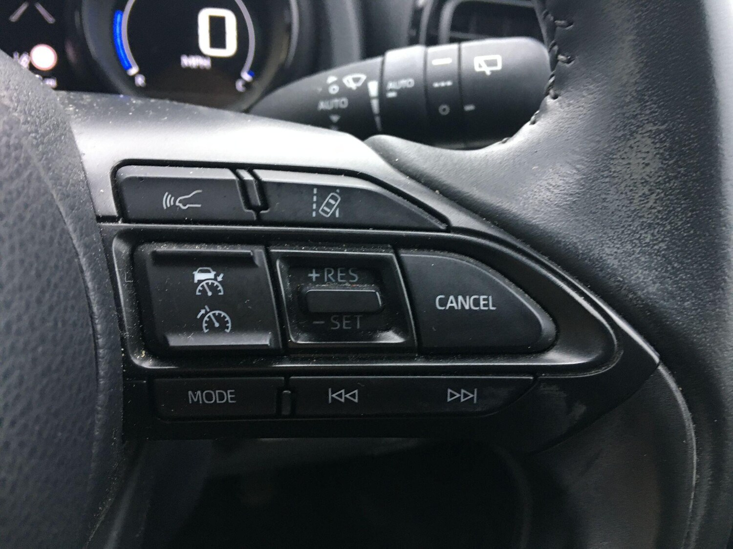 Used Toyota Yaris 2020 for sale - 77524483: Photo 33