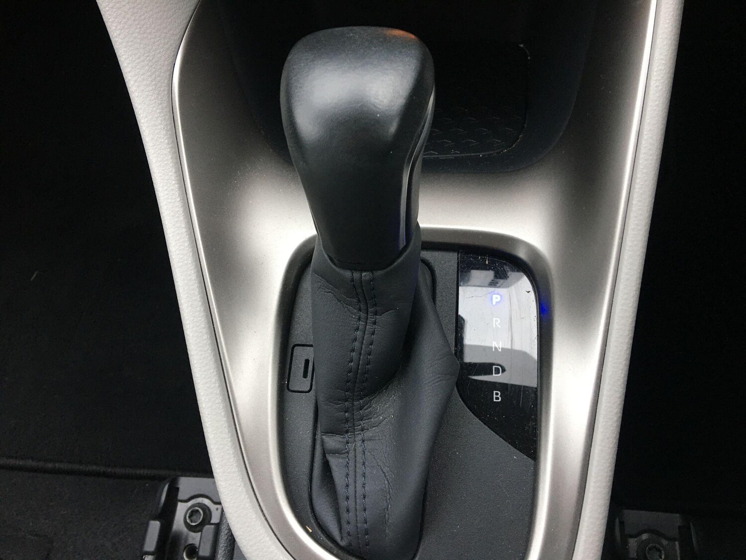 Used Toyota Yaris 2020 for sale - 77524483: Photo 35