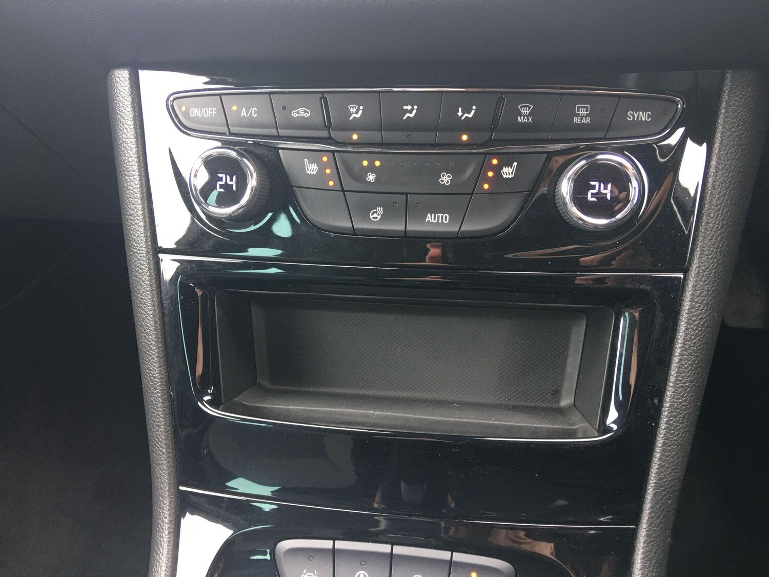 Used Vauxhall Astra 2021 for sale - 78157857: Photo 33