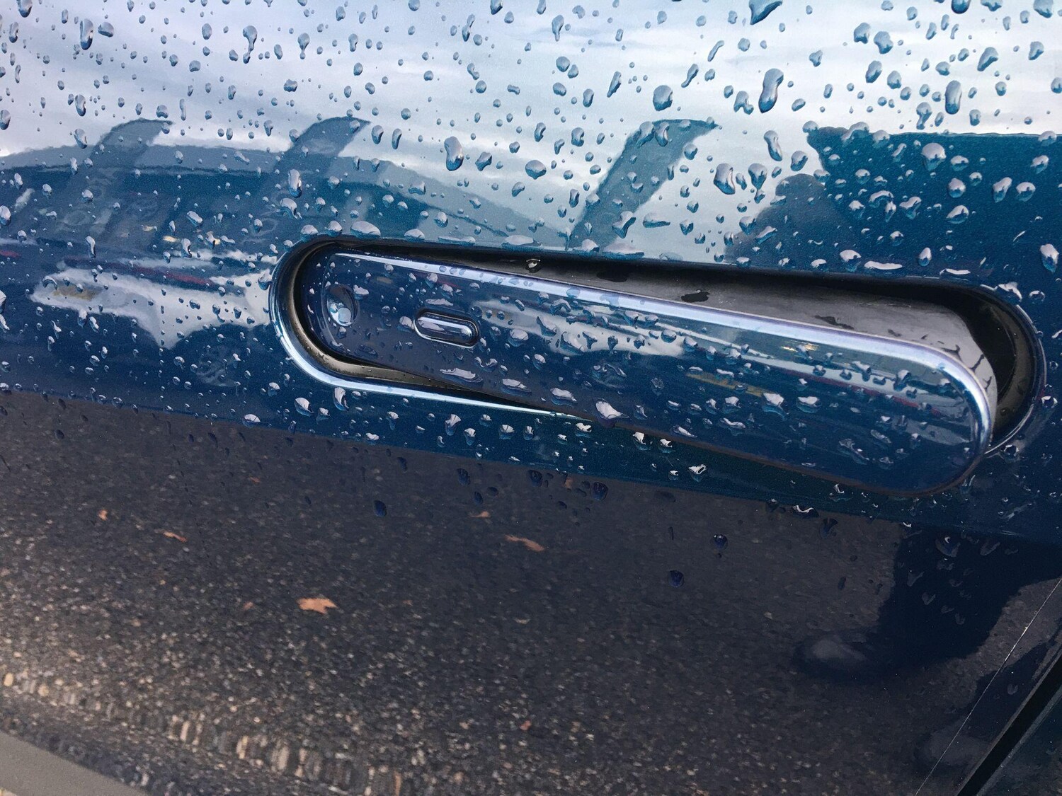 Used Toyota C-HR 2024 for sale - 76361356: Photo 24