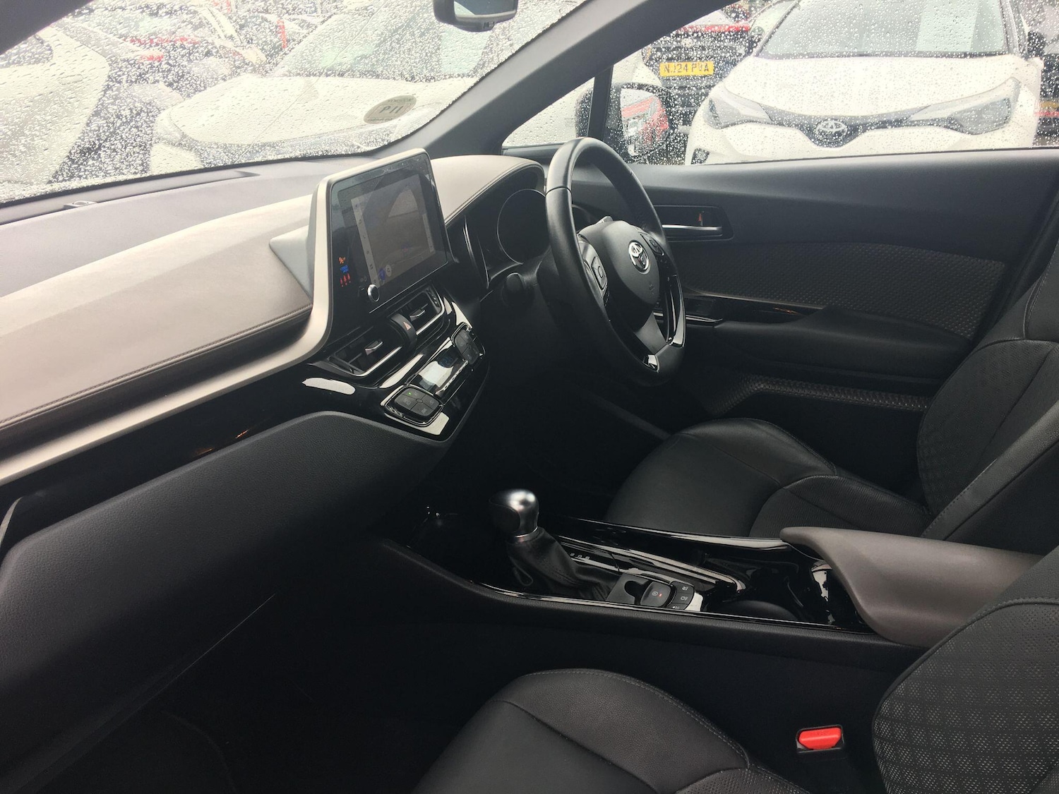 Used Toyota C-HR 2023 for sale - 76572062: Photo 15