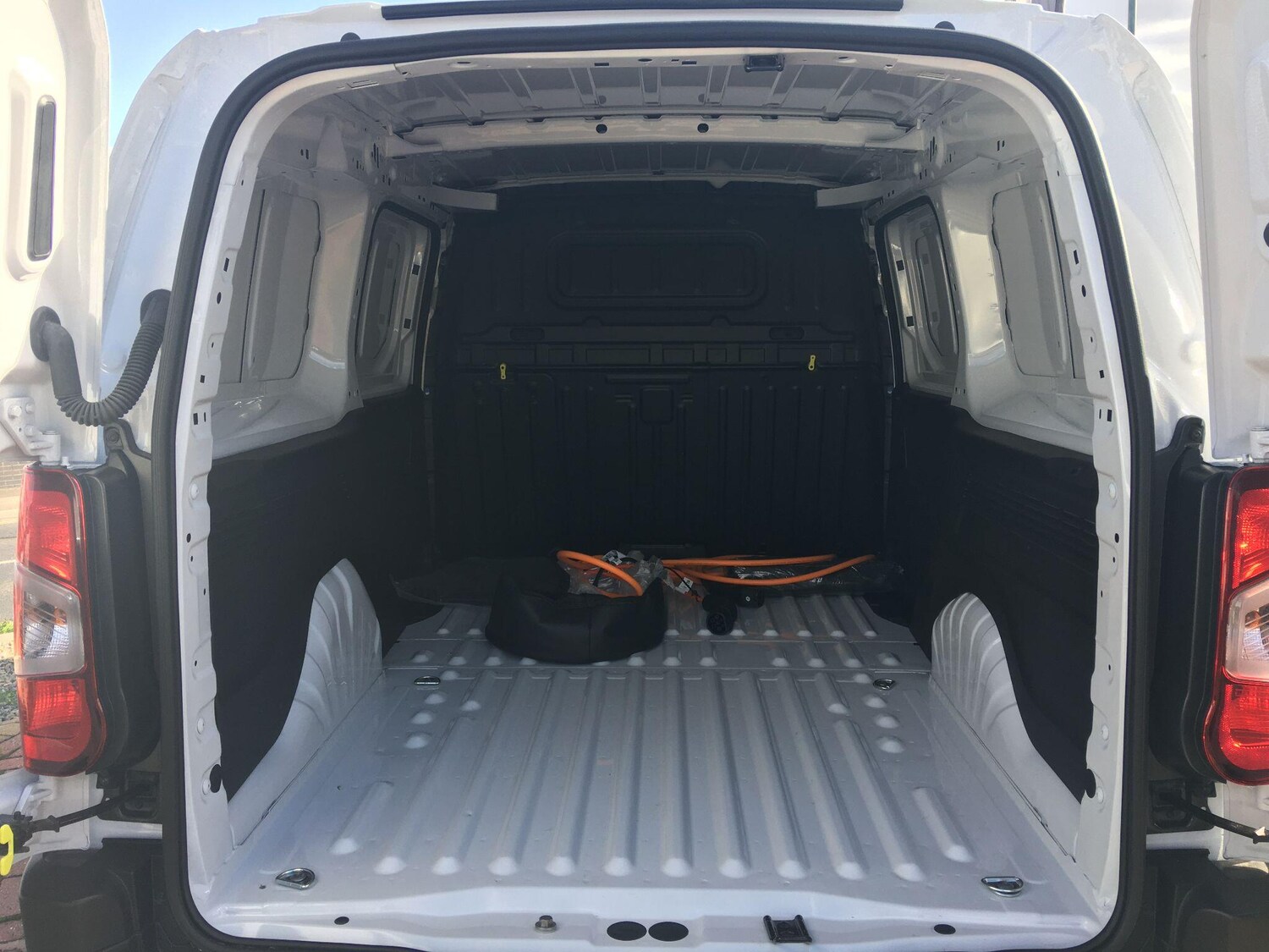 Used Toyota ProAce 2025 for sale - 76389404: Photo 12