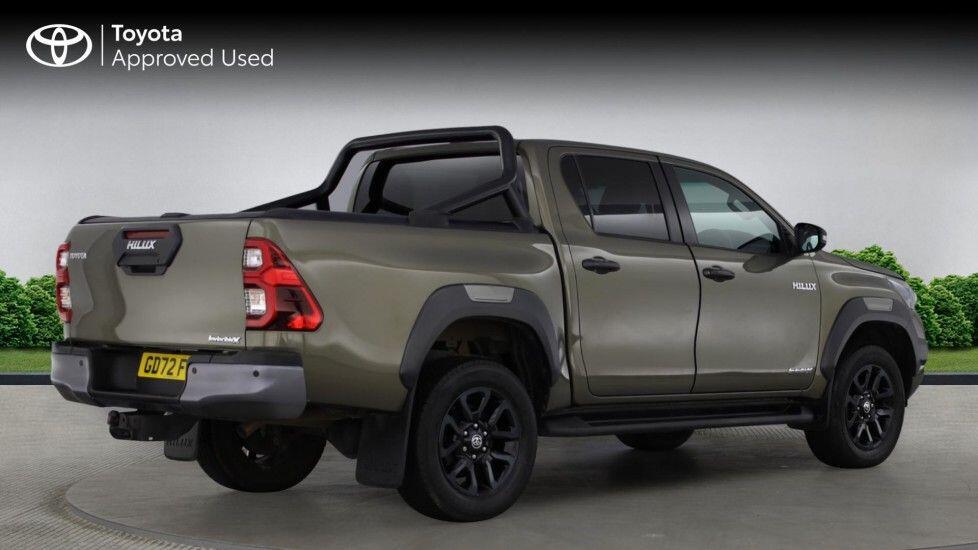 Used Toyota Hilux 2023 for sale - 77722559: Photo 5