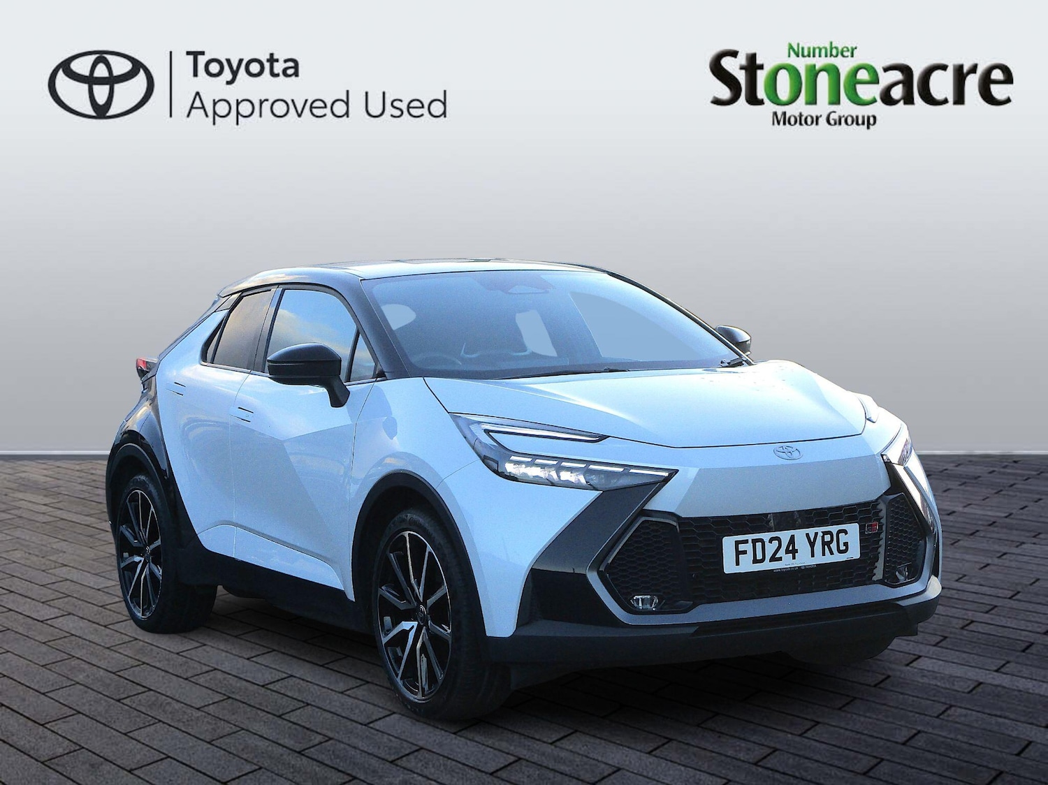 Used Toyota C-HR 2024 for sale - 76913251: Photo 1