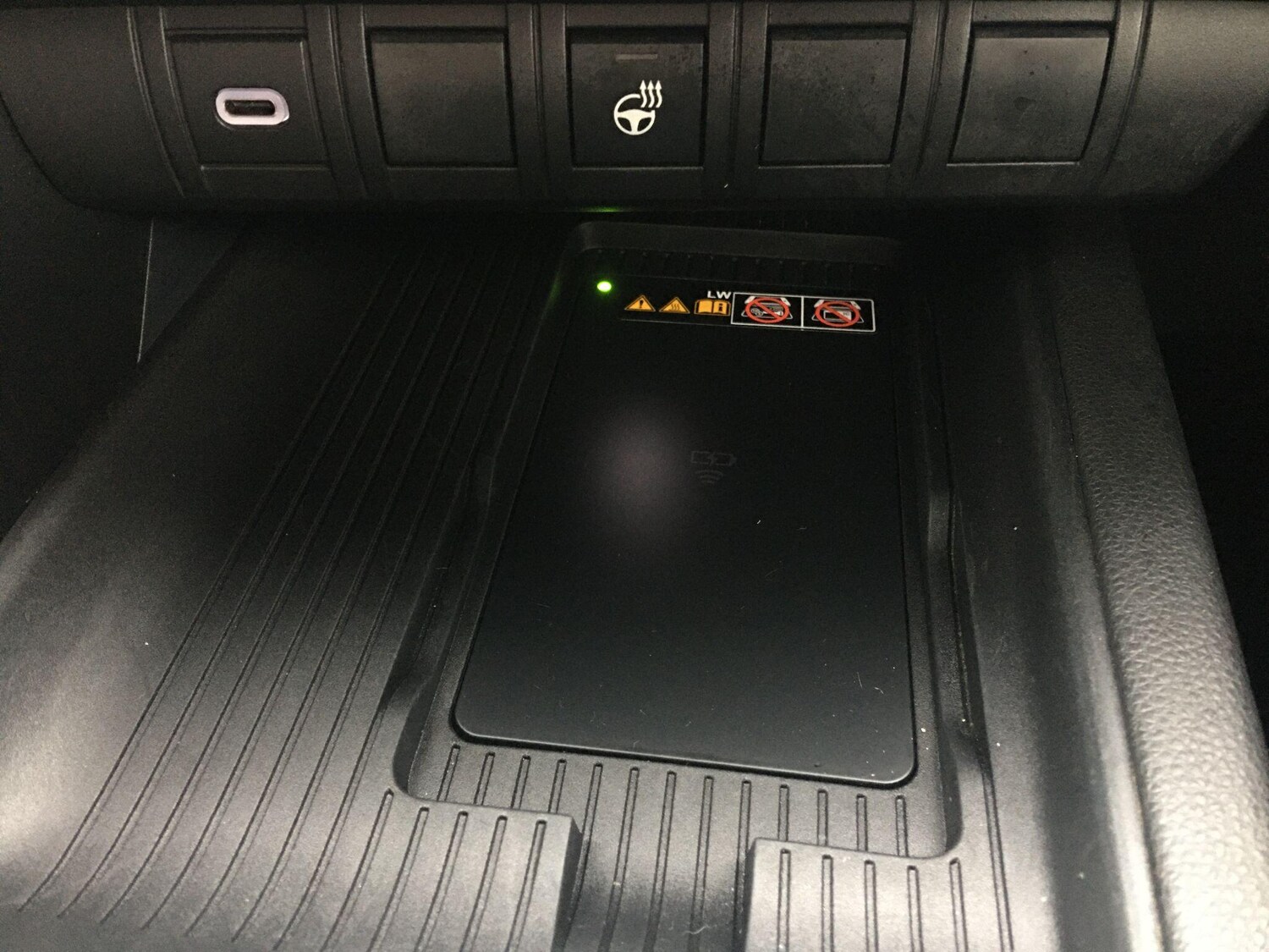 Used Toyota C-HR 2024 for sale - 76913251: Photo 58