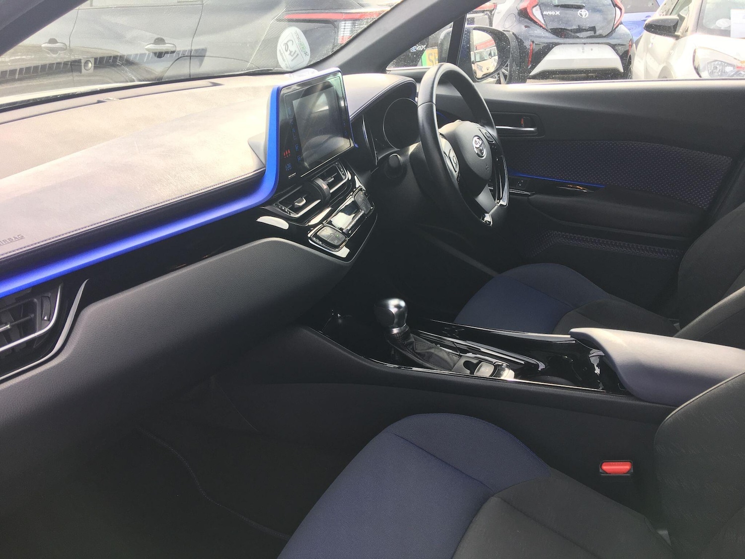 Used Toyota C-HR 2018 for sale - 77658383: Photo 15