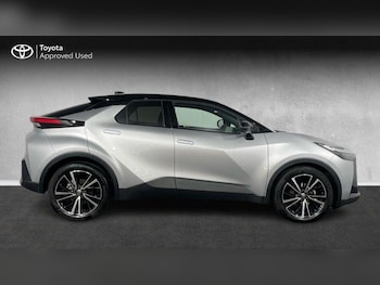 Used Toyota C-HR 2025 for sale - 78504102: Photo