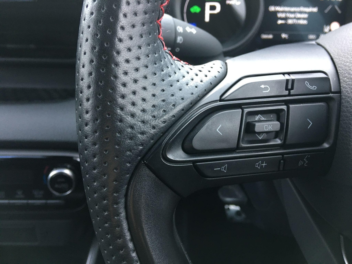 Used Toyota Yaris 2023 for sale - 77710111: Photo 44