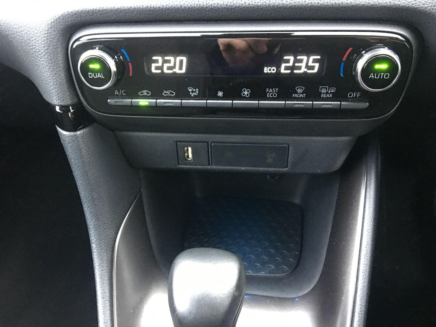 Used Toyota Yaris 2023 for sale - 77710111: Photo 48