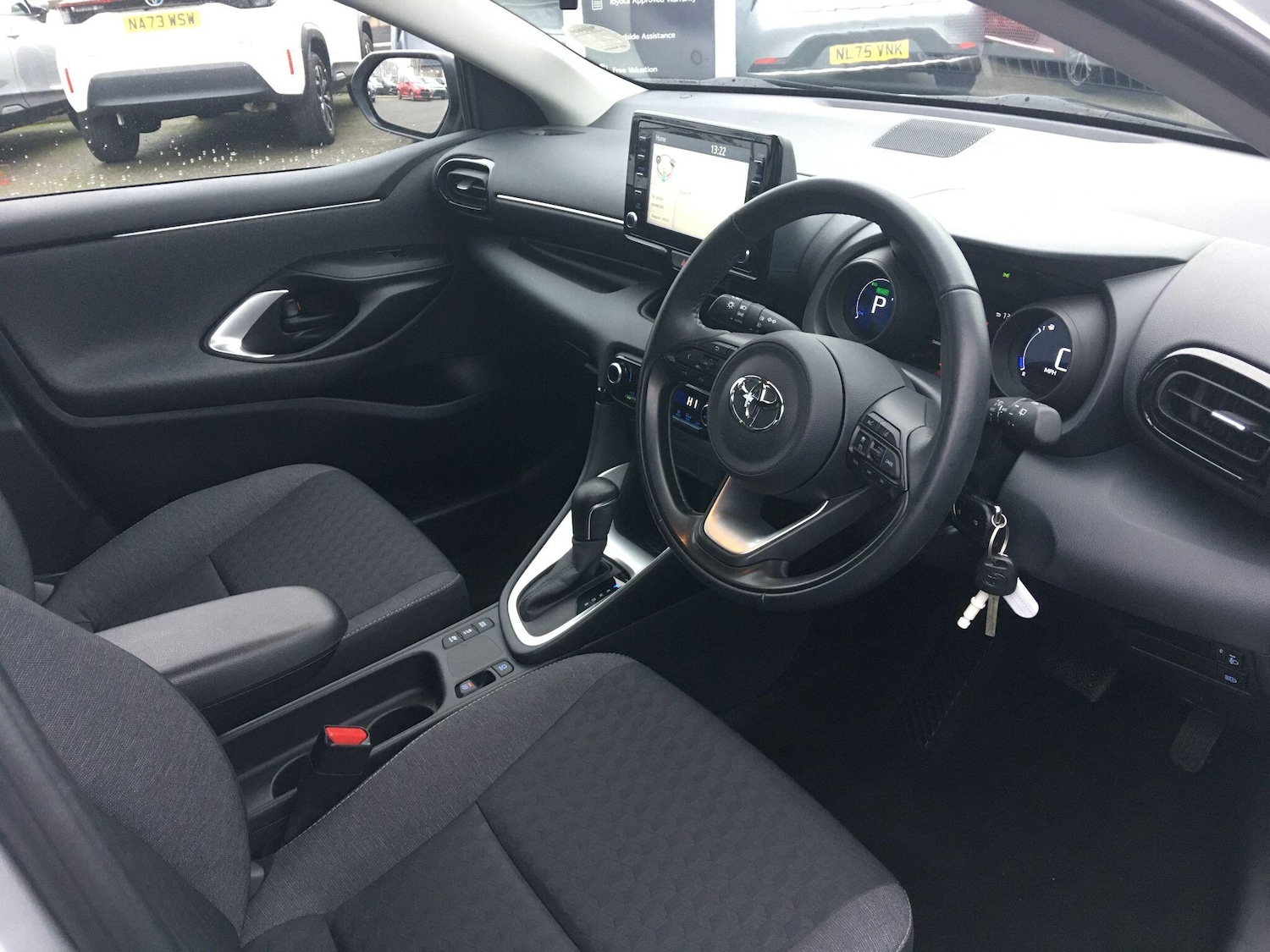 Used Toyota Yaris 2020 for sale - 77411435: Photo 13