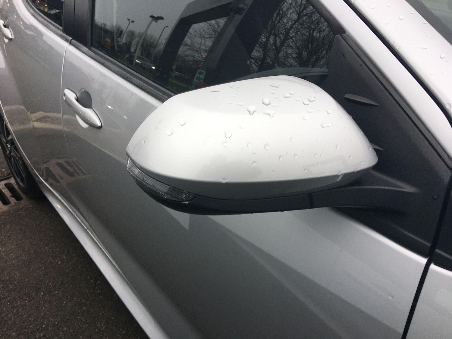 Used Toyota Yaris 2020 for sale - 77411435: Photo 27