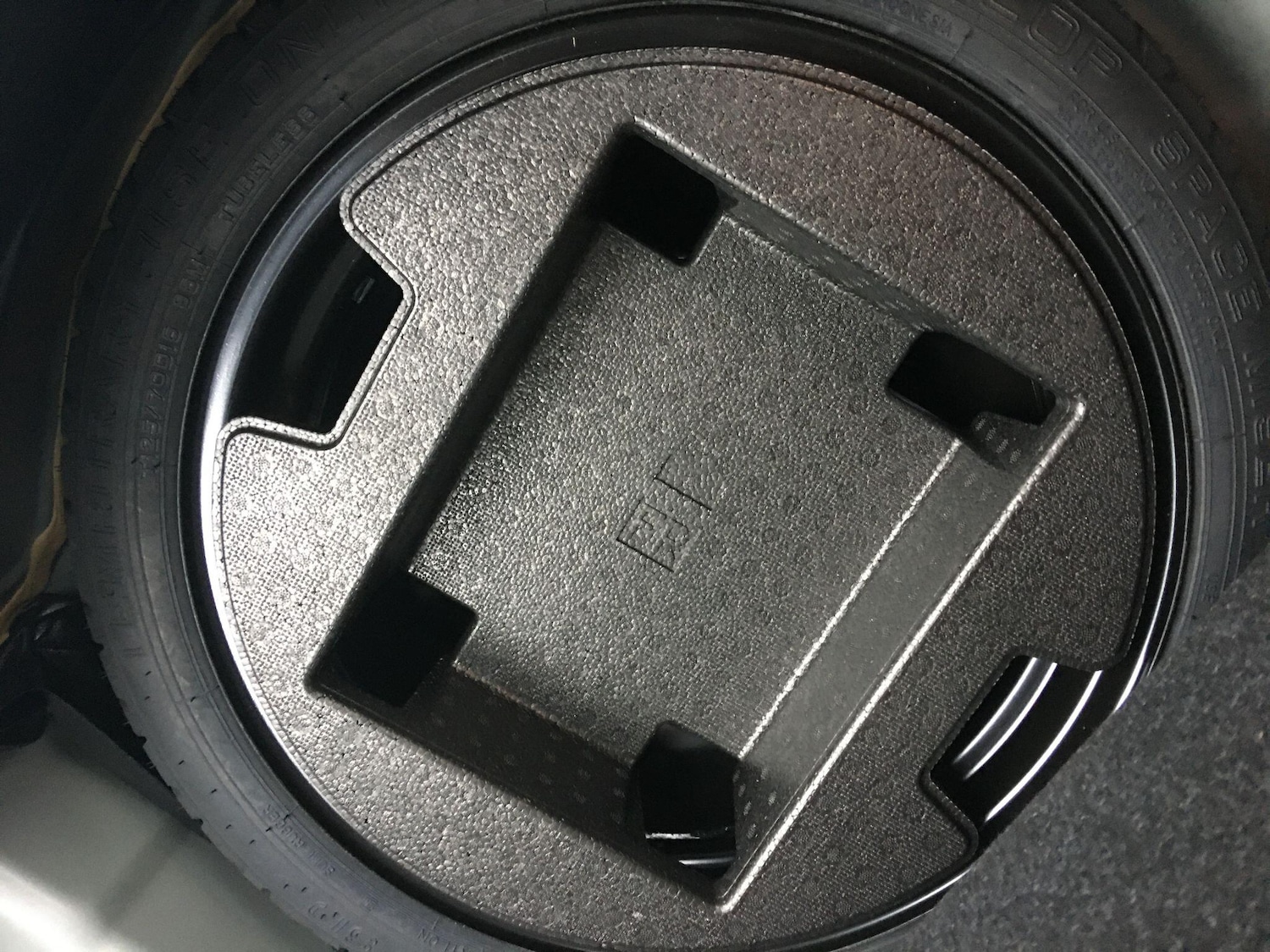 Used Toyota Yaris 2020 for sale - 77411435: Photo 37