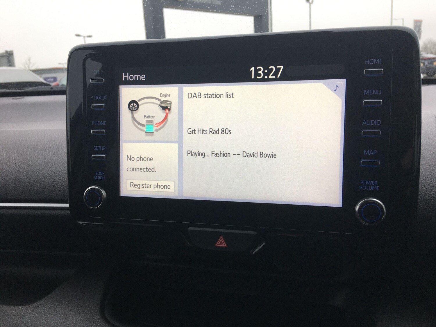 Used Toyota Yaris 2020 for sale - 77411435: Photo 46