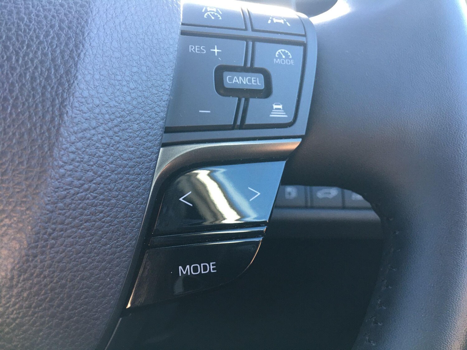 Used Toyota C-HR for sale - 77737252: Photo 43