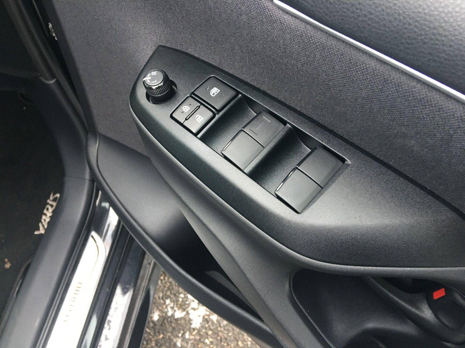 Used Toyota Yaris 2022 for sale - 77524675: Photo 34