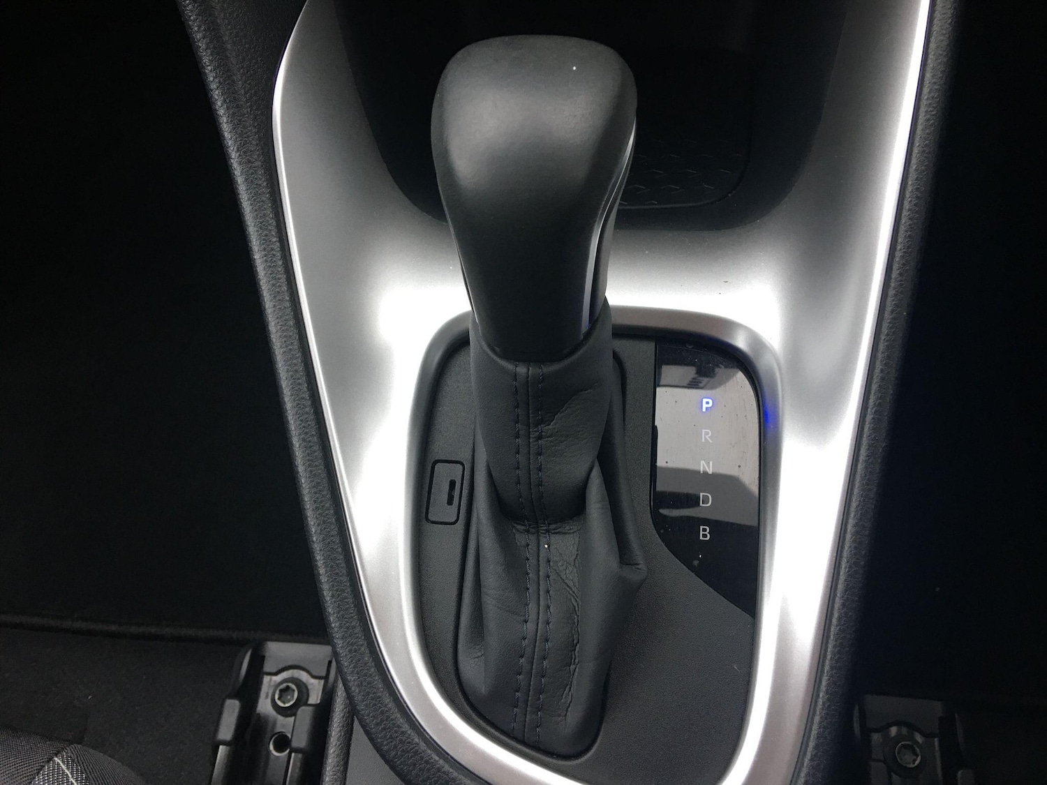 Used Toyota Yaris 2022 for sale - 77524675: Photo 40