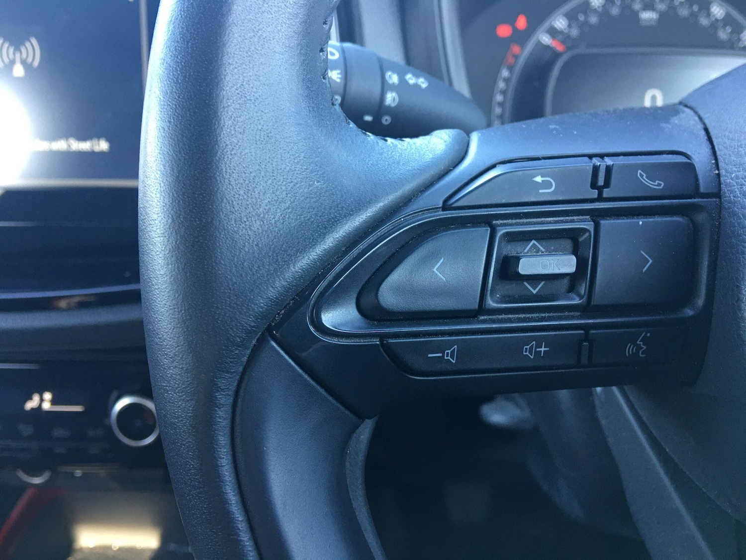 Used Toyota Aygo X for sale - 77754215: Photo 33