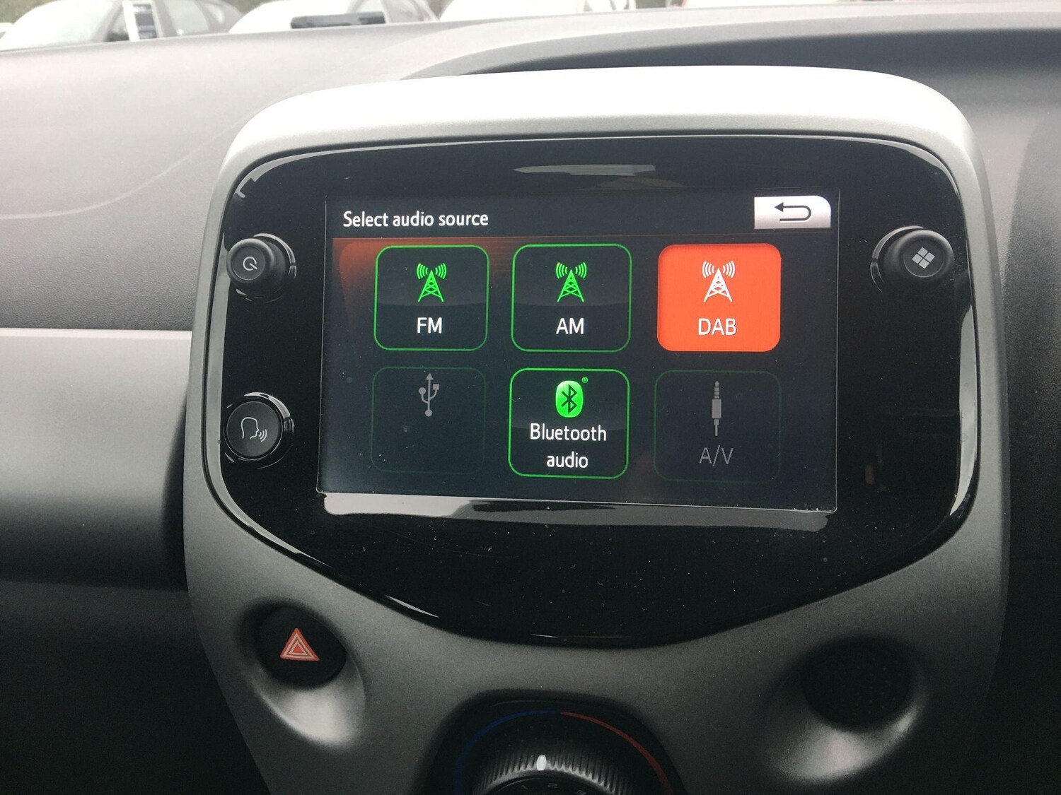 Used Toyota AYGO 2019 for sale - 77909213: Photo 12