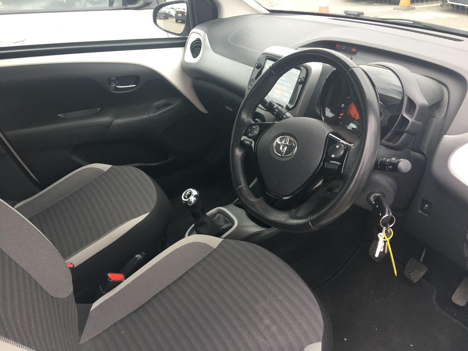 Used Toyota AYGO 2019 for sale - 77909213: Photo 17