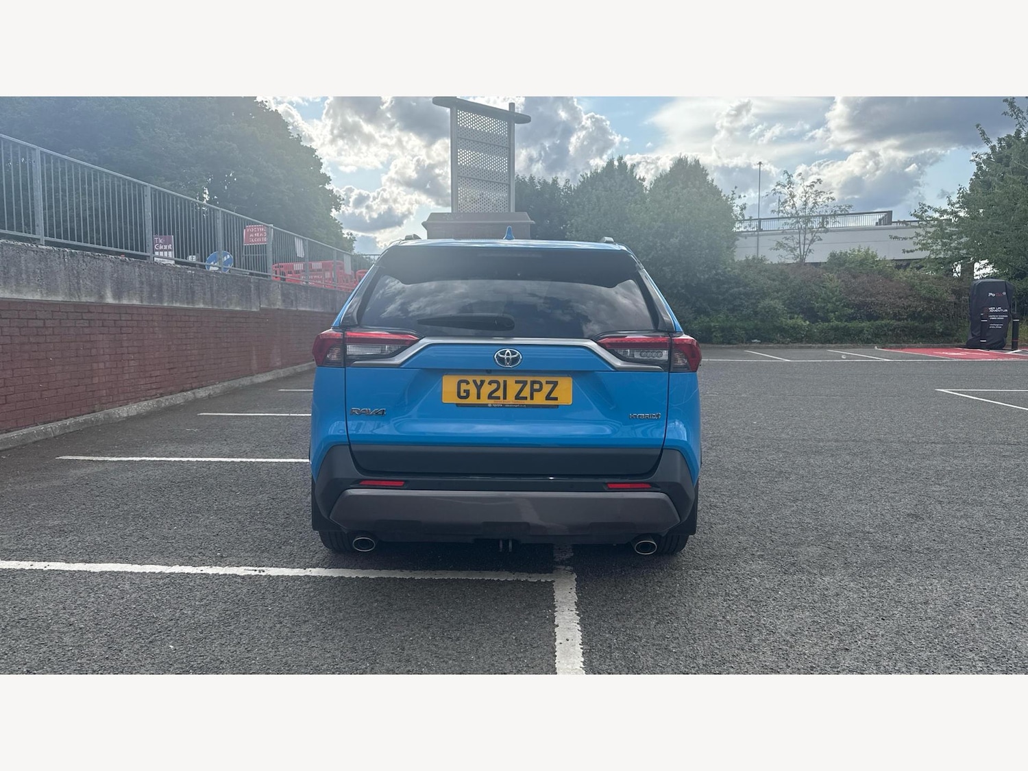 Vehicle 21