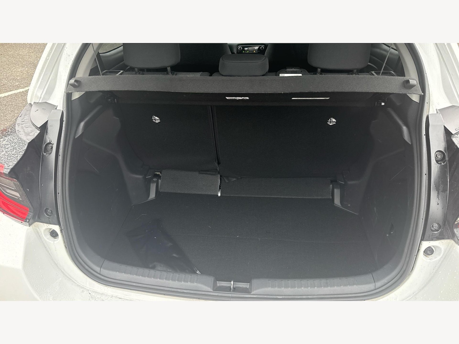 Used Toyota Yaris for sale - 76633904: Photo 16