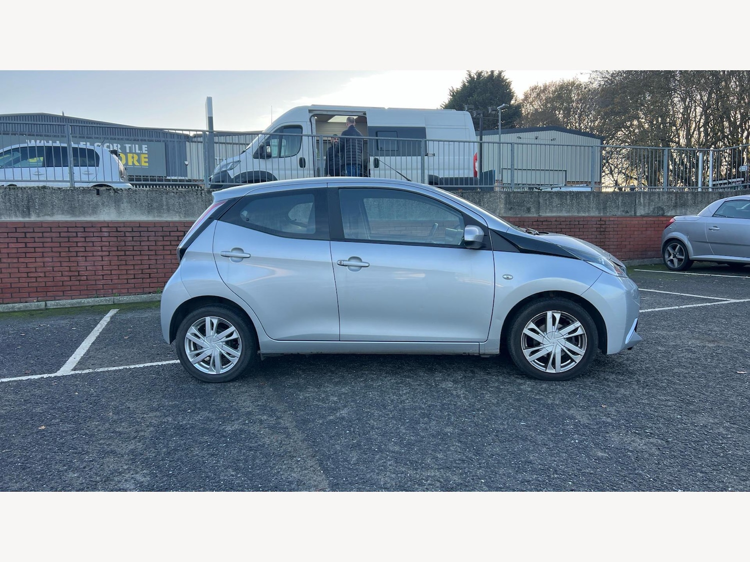 Used Toyota AYGO 2016 for sale - 76823416: Photo 18