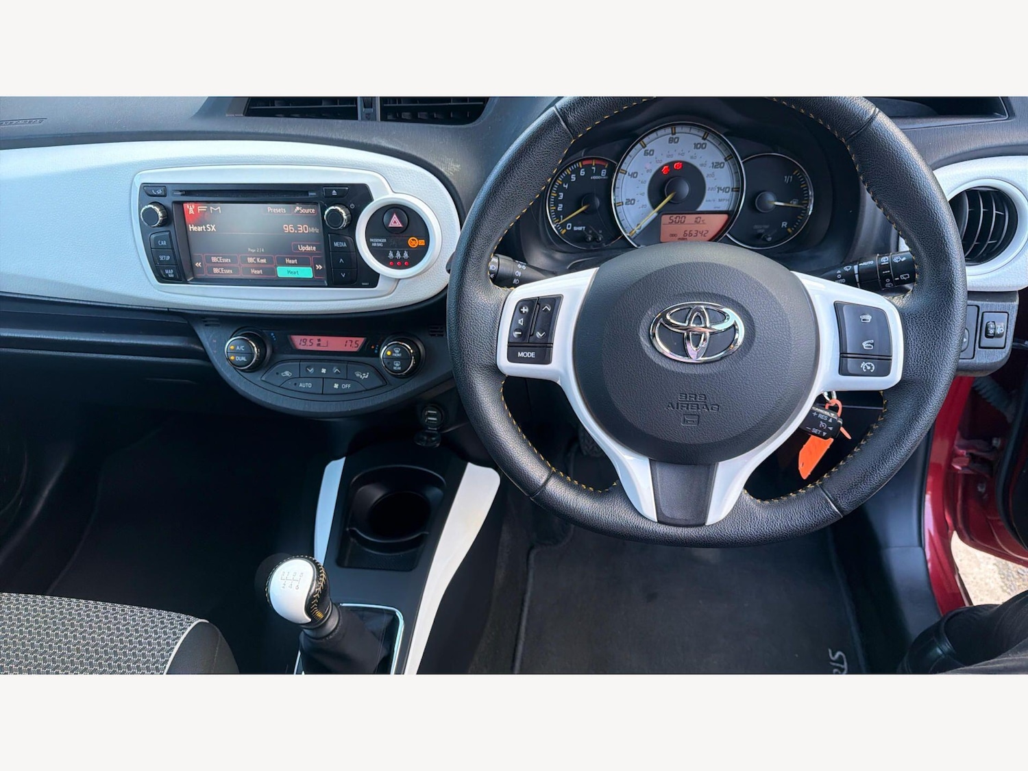Used Toyota Yaris 2014 for sale - 78086044: Photo 7