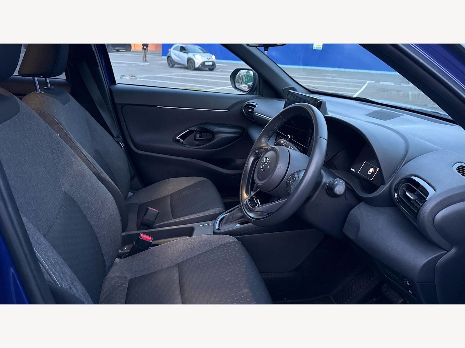 Used Toyota Yaris Cross for sale - 77925280: Photo 13