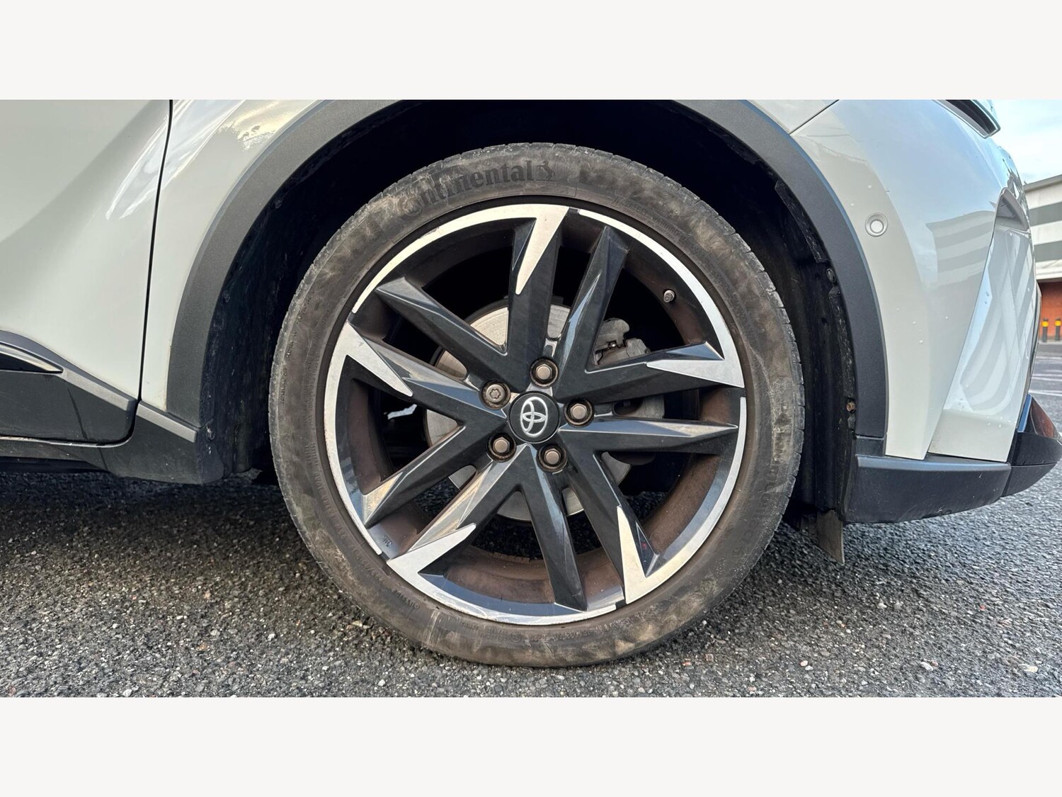 Used Toyota C-HR for sale - 77625516: Photo 20