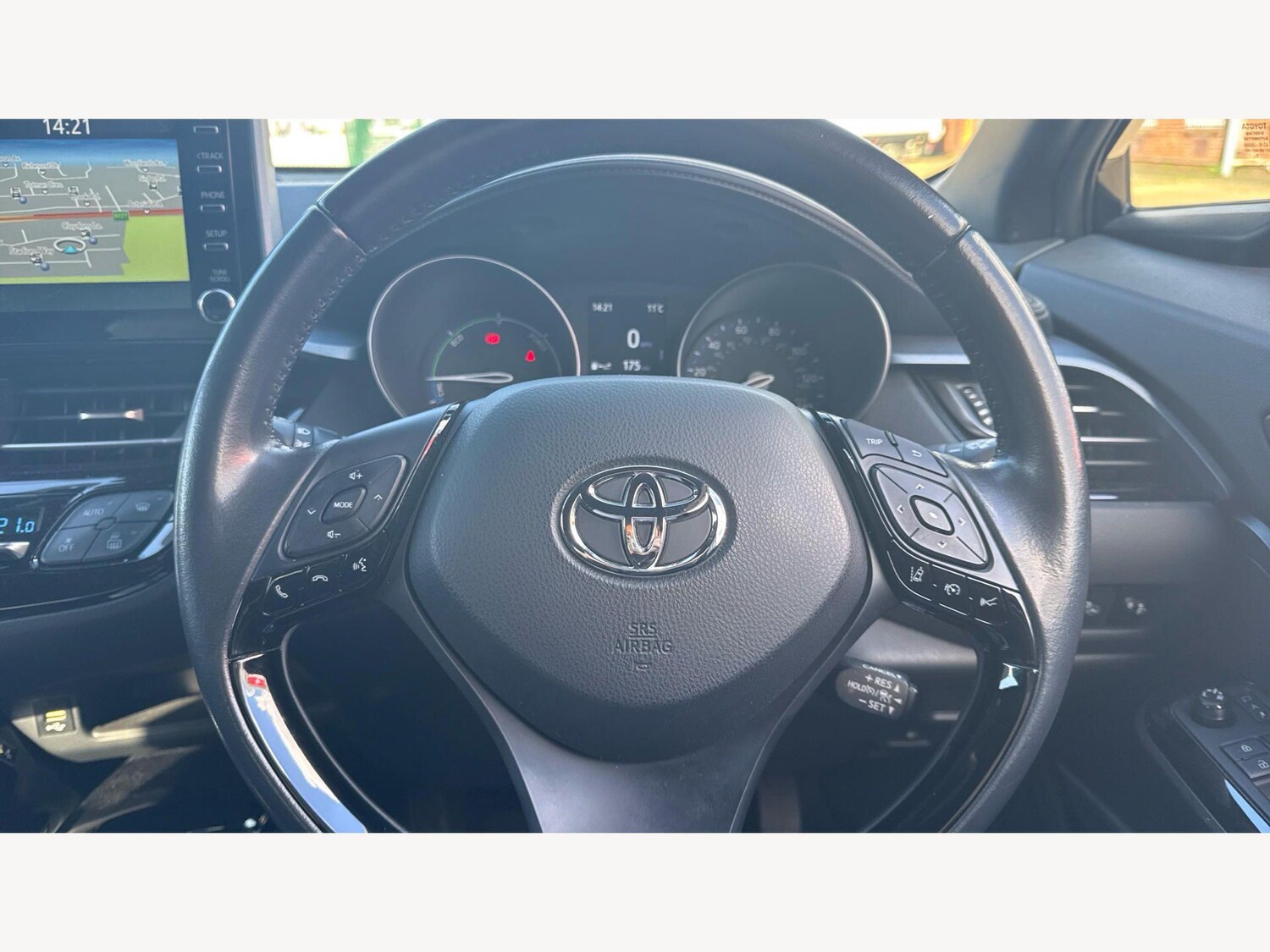 Used Toyota C-HR for sale - 77909426: Photo 10