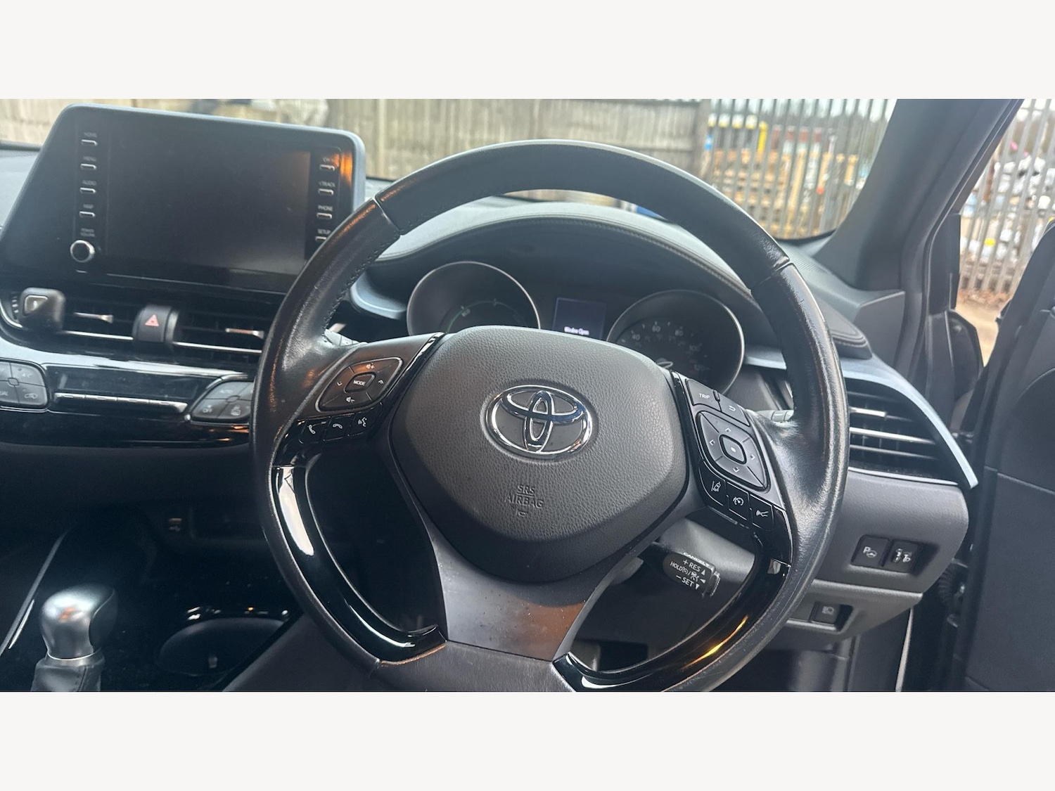 Used Toyota C-HR for sale - 77192002: Photo 10